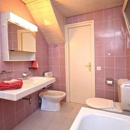 Casa Isabella Sul Maggiore Vakantiehuis Brissago